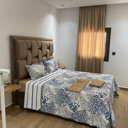 Appartement En M'Diq Centre Ville Pres De La Plage エクステリア 写真